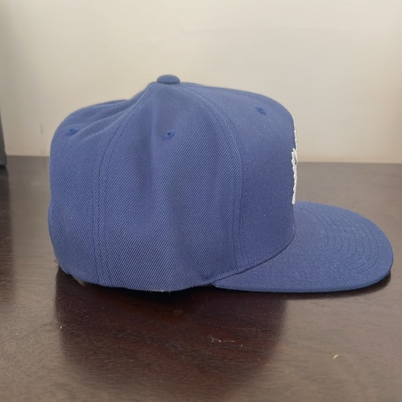 Toronto Maple Leafs Mitchell & Ness Snapback - Picture 5 of 5